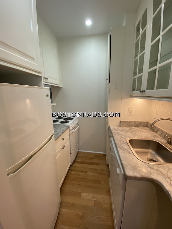 back-bay-this-nice-studio-1-bath-in-beacon-st-boston-2300-3823365 