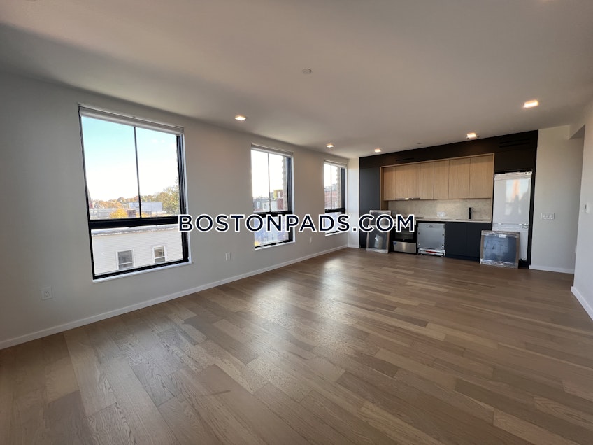 Boston - $3,050 /month