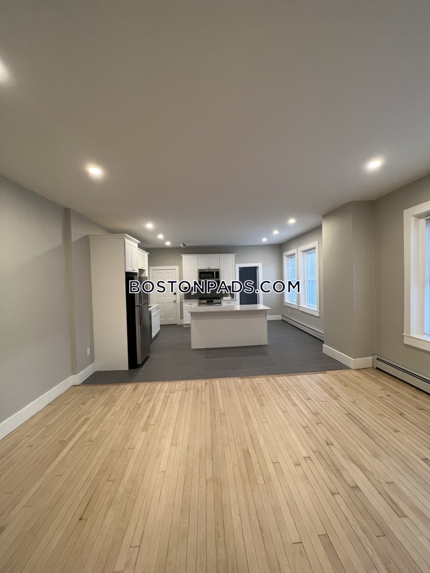 Boston - $6,000 /month