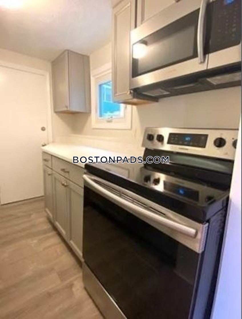 Boston - $2,400 /month