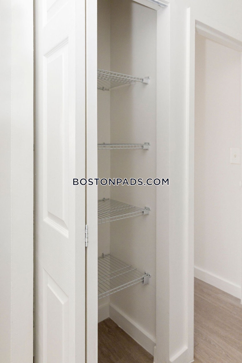 Boston - $3,629 /month