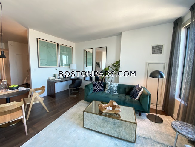 Boston - $6,968 /mo