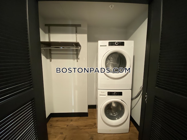 Boston - $6,488 /mo