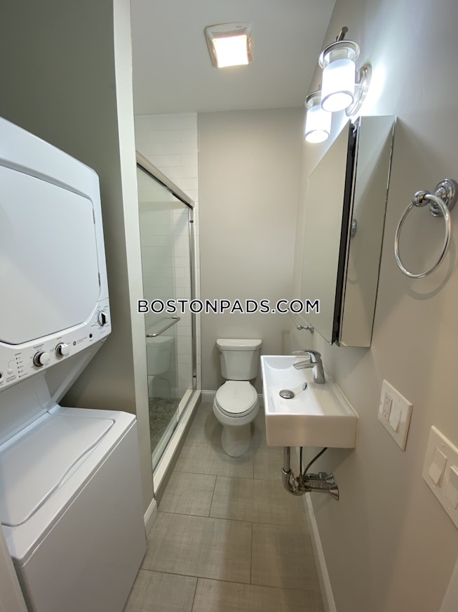 Boston - $3,595 /mo