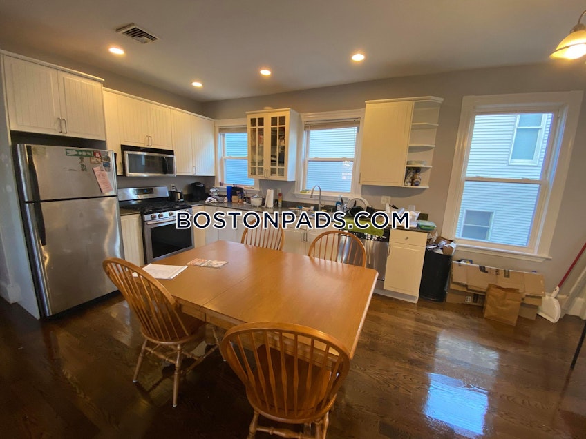 Boston - $6,600 /month