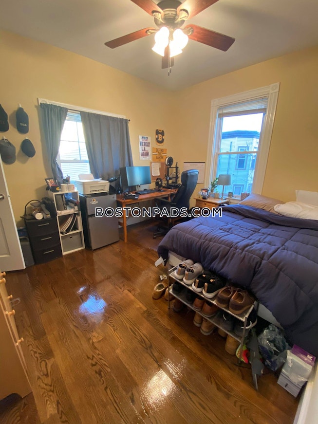 Boston - $6,600 /mo