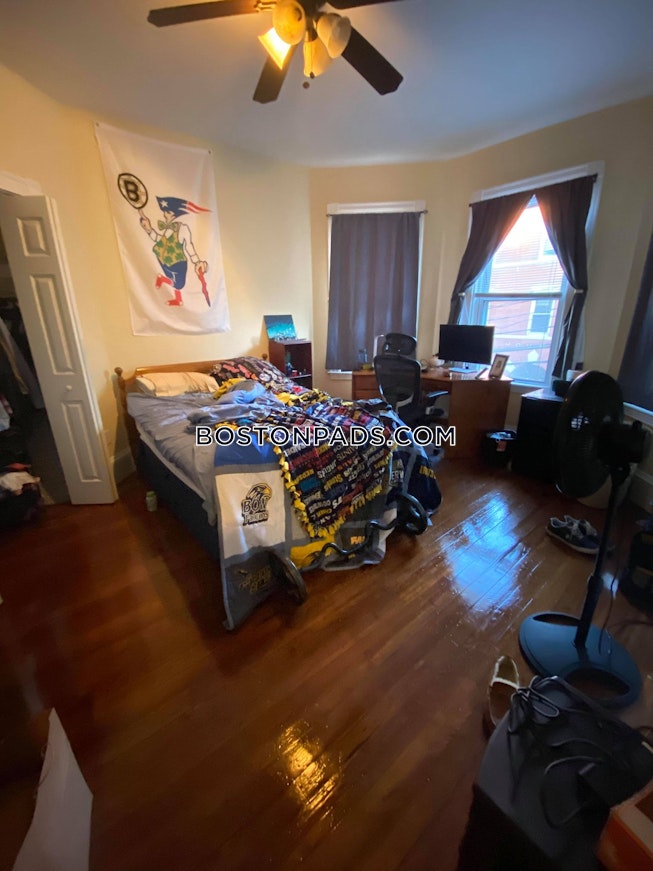 Boston - $6,600 /mo