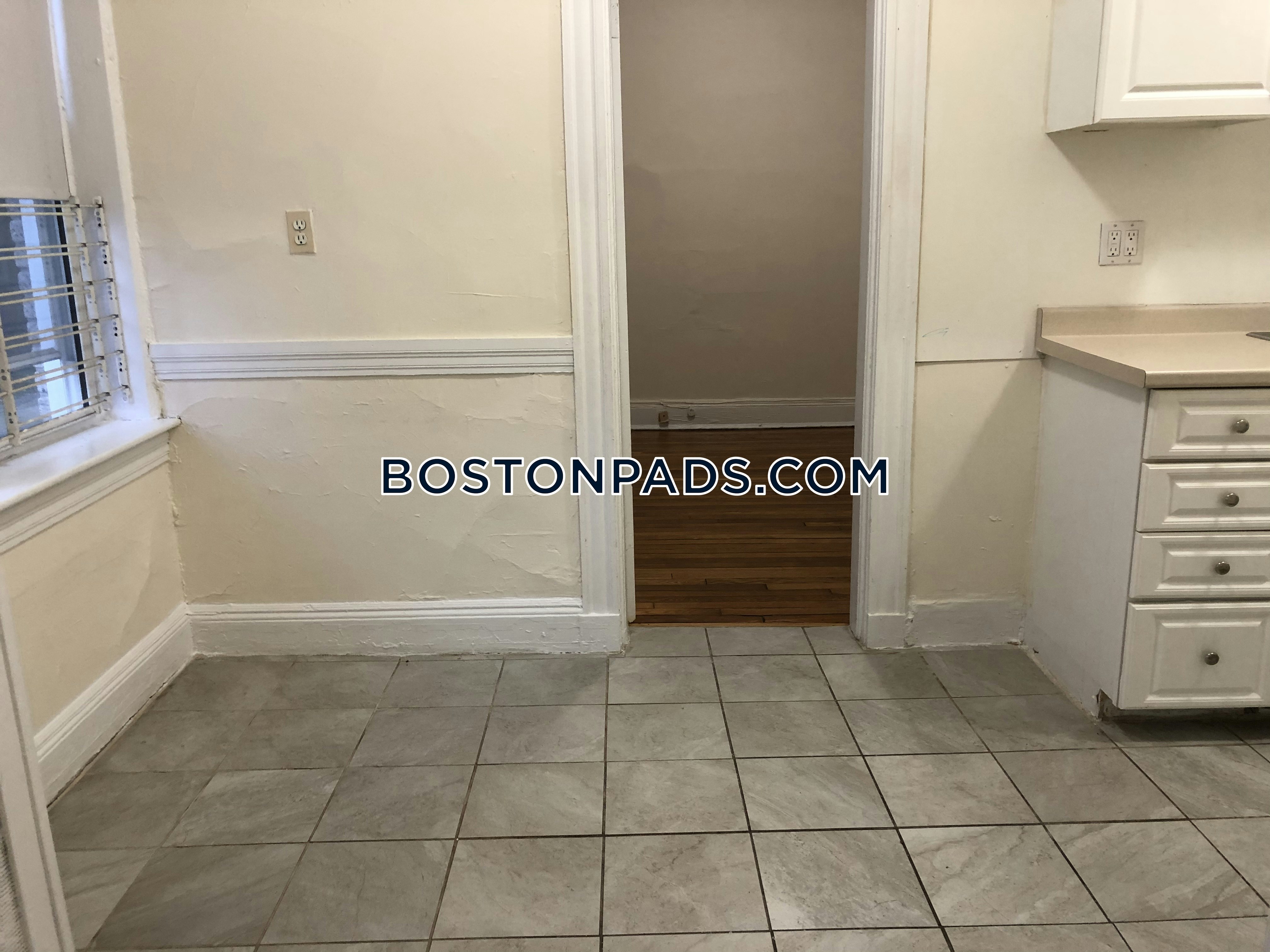 Boston - $2,275