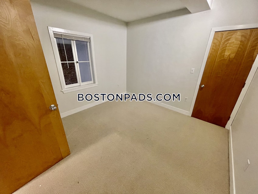 Boston - $3,100 /month