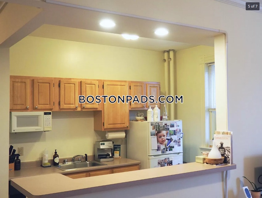 Boston - $2,850 /month