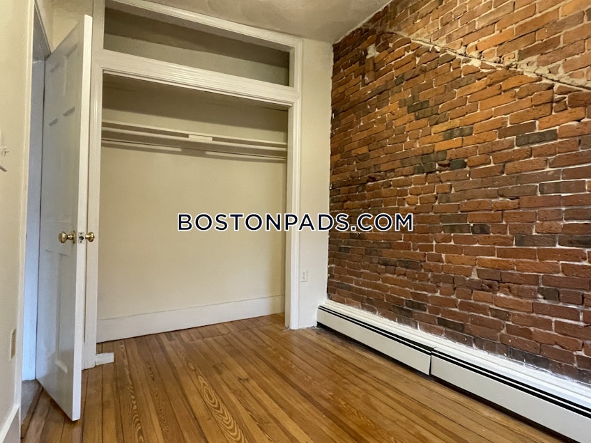 Boston - $3,175 /month