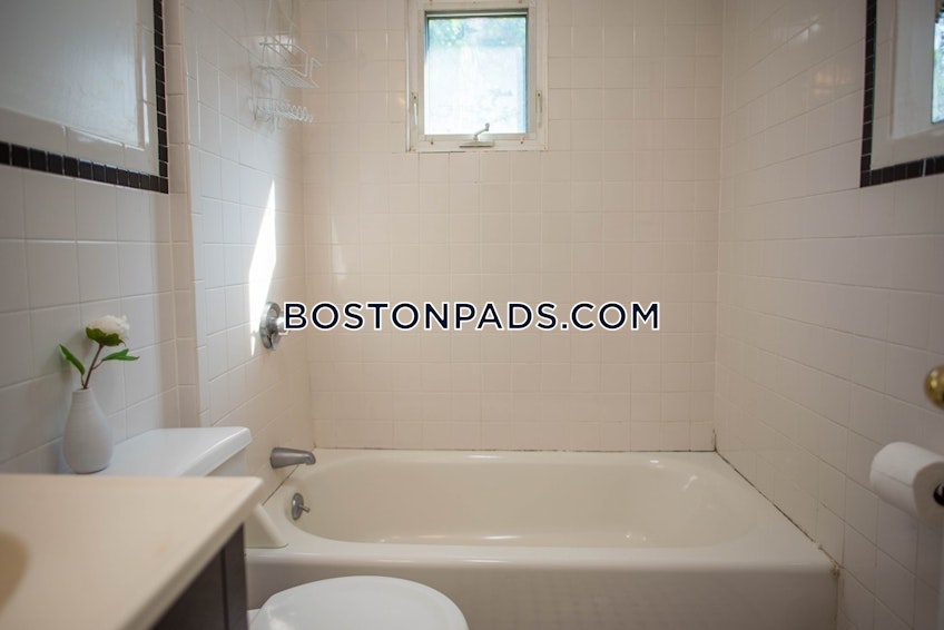 Boston - $3,500 /month