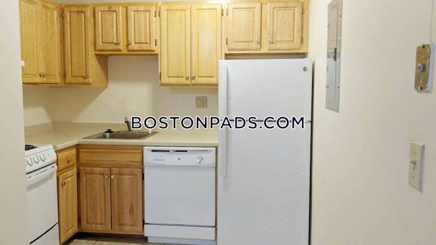 Boston - $2,250 /month