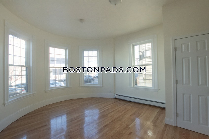 Boston - $2,350 /month