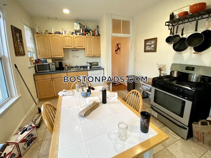 Boston - $4,000 /month