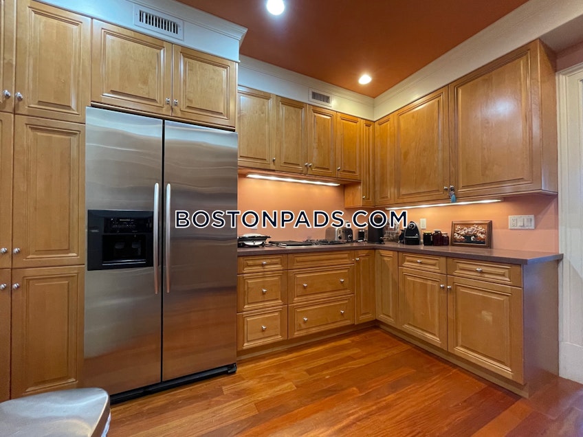 Boston - $14,000 /month