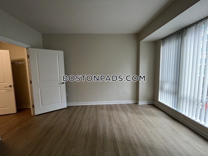 Emerson Place Boston picture 9