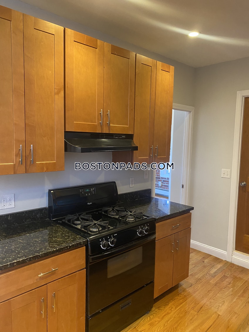 Boston - $6,200 /month