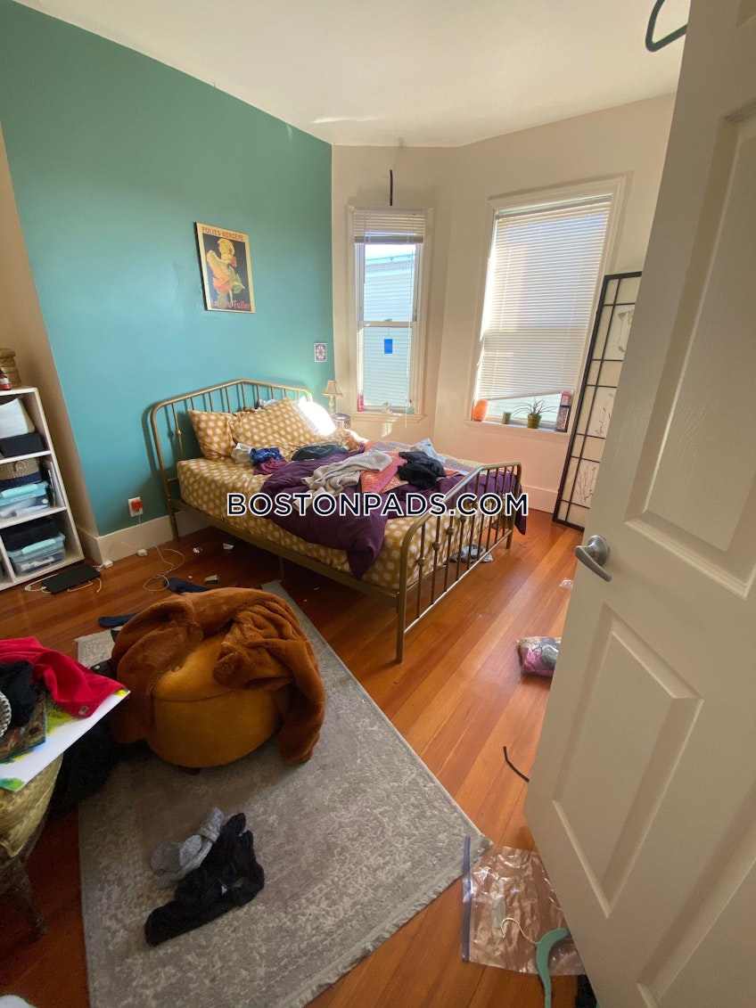 Boston - $4,500 /month