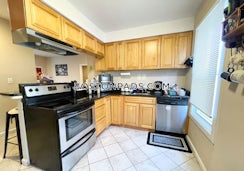 Boston, $4,200/mo