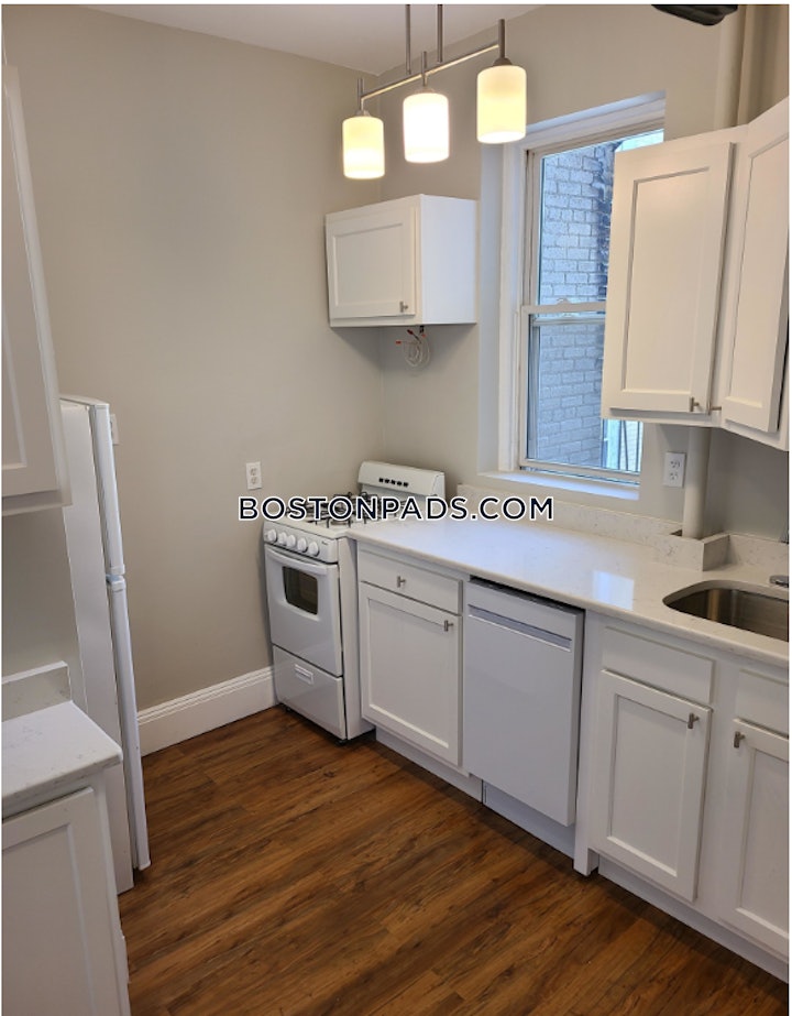 allston-2-bed-1-bath-unit-boston-3050-4575048 