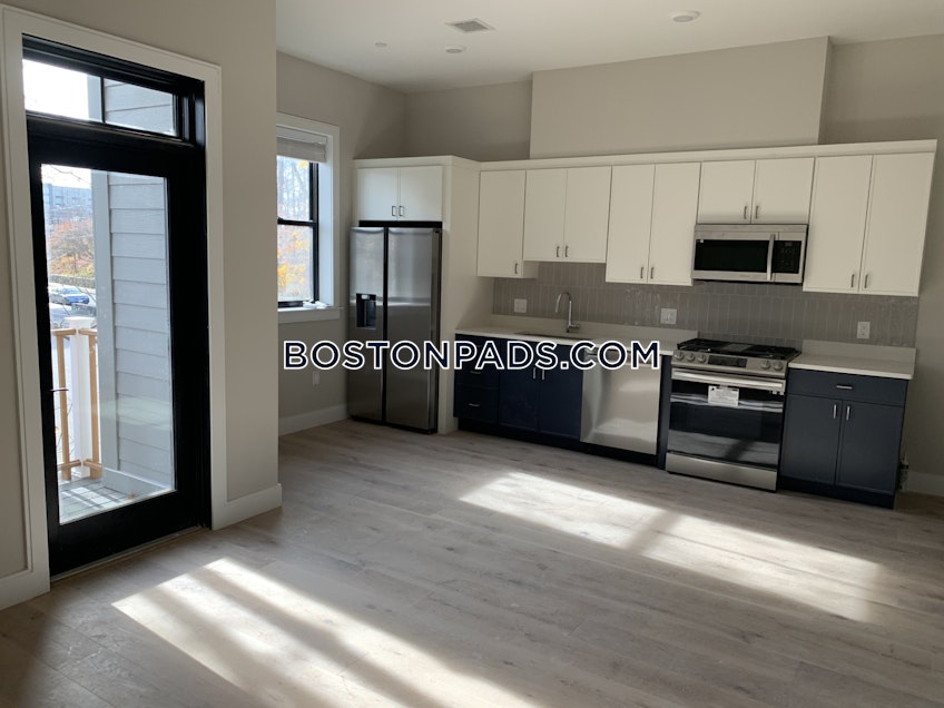 Boston - $3,975 /month