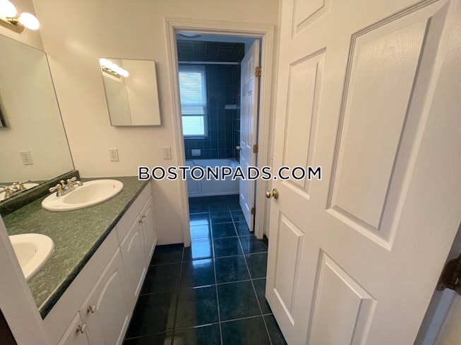 Boston - $3,950 /mo