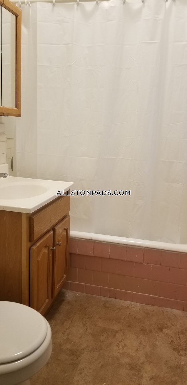 Boston - $2,195 /mo