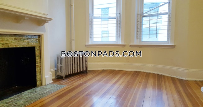 Boston - $2,595 /mo