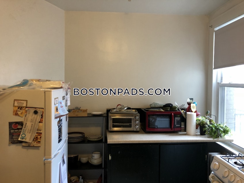 Boston - $2,875 /month