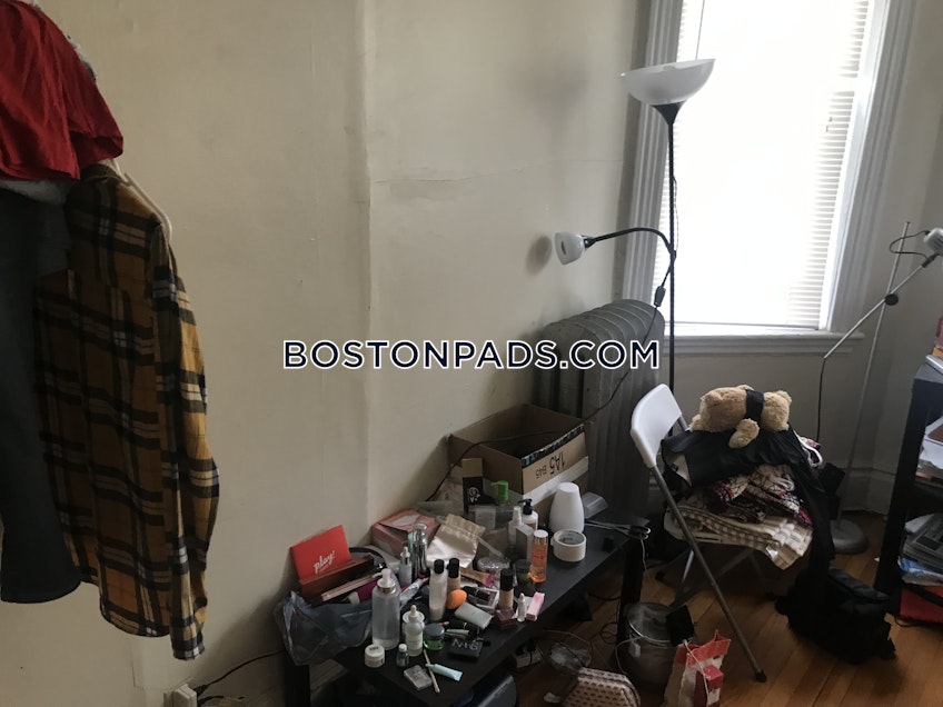 Boston - $2,500 /month