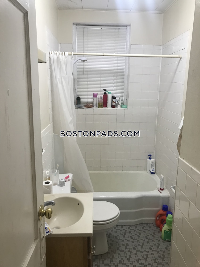 Boston - $2,500 /month