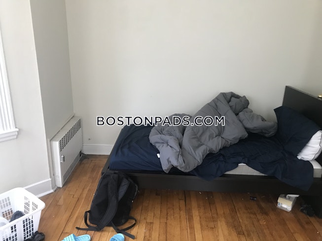 Boston - $1,995 /mo