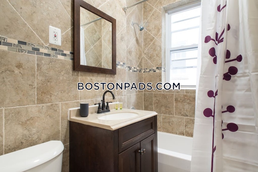 Boston - $2,695 /month