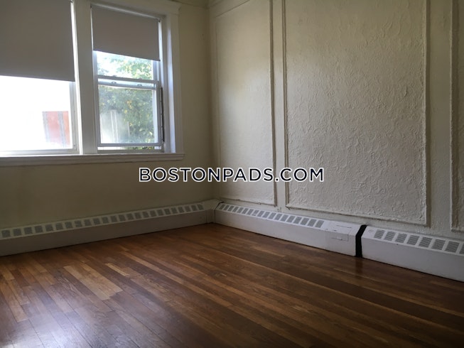 Boston - $2,550 /mo