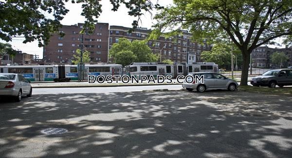 Commonwealth Ave. Boston