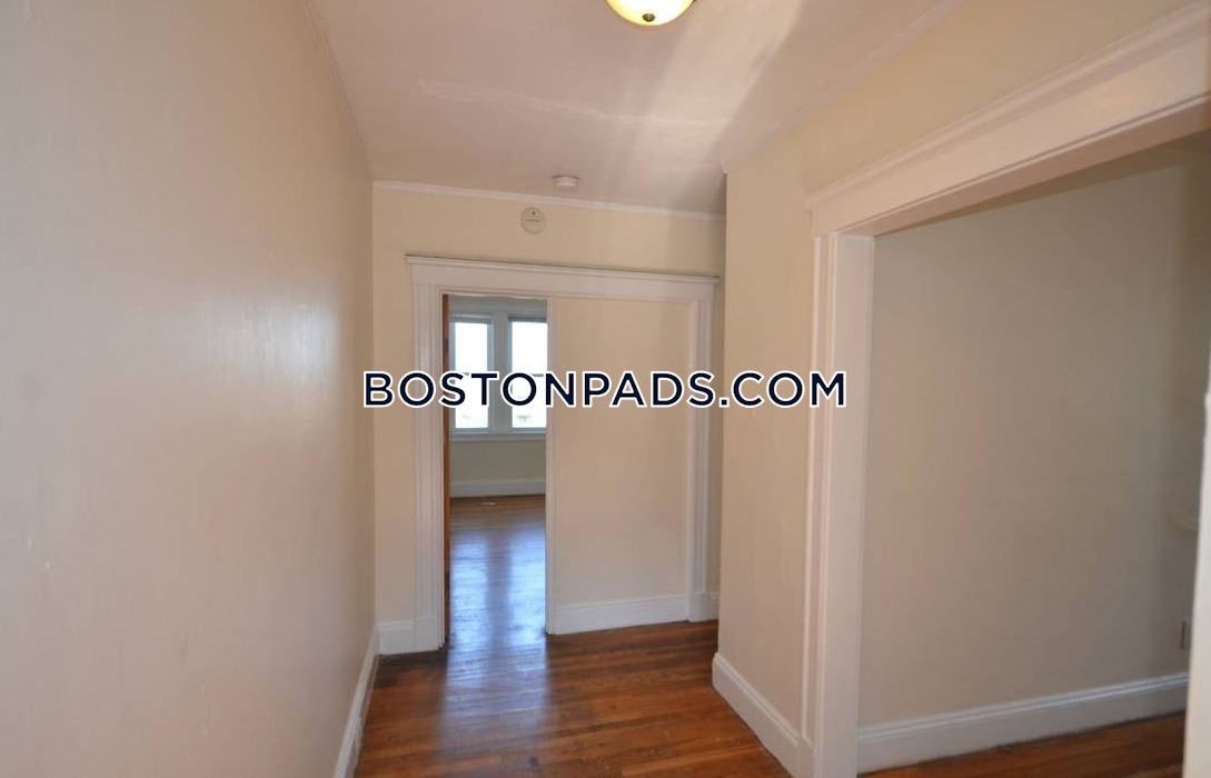 Boston - $2,495