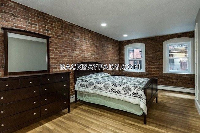 Boston - $3,800 /mo