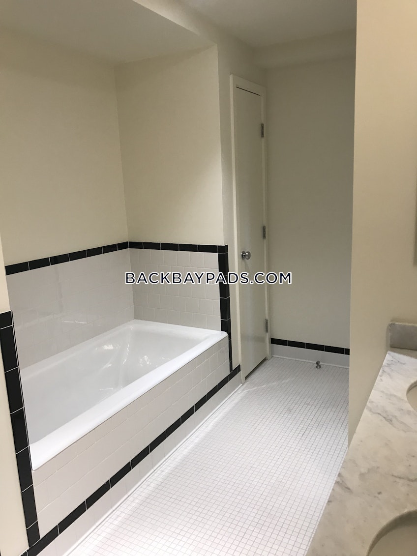 Boston - $11,500 /month