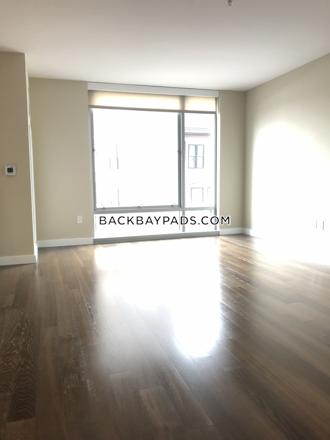 Boston - $4,465 /mo