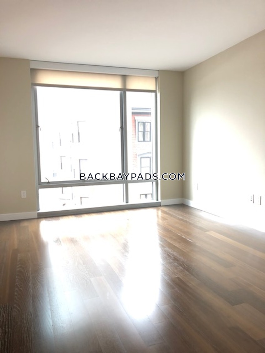 Boston - $3,980 /month