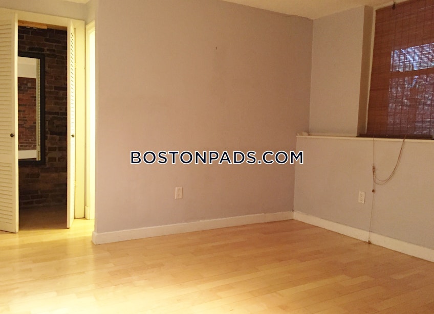 Boston - $3,200 /month