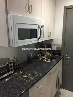 Boston, $2,100/mo