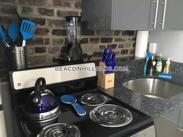 beacon-hill-2-beds-1-bath-boston-4000-4615371 