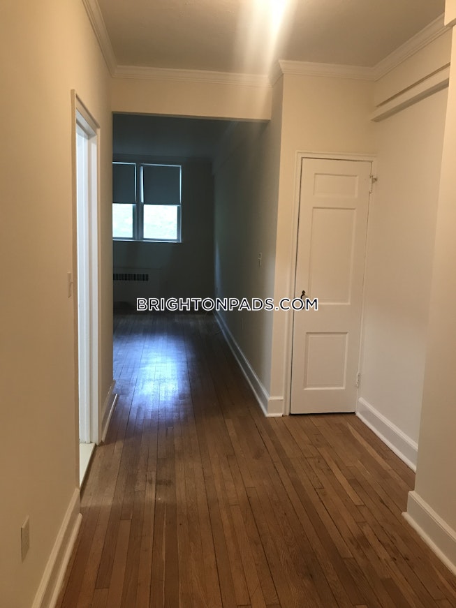 Boston - $2,795 /mo