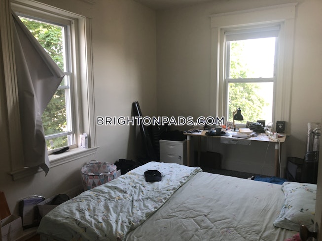 Boston - $3,350 /mo