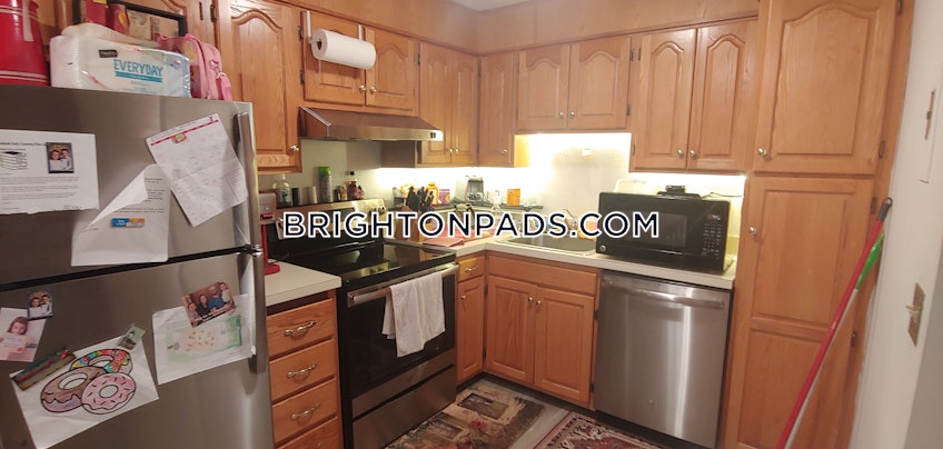 Boston - $2,115 /month