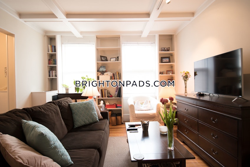 Boston - $1,625 /month