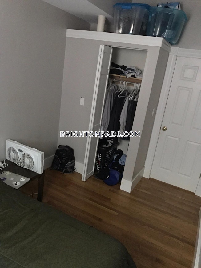 Boston - $1,900 /mo