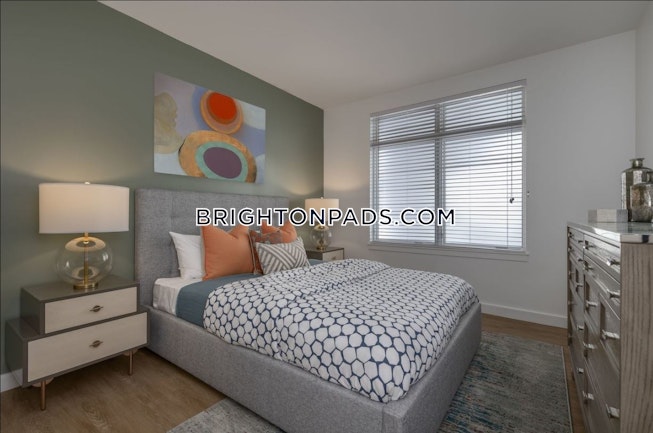 Boston - $2,944 /mo